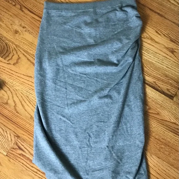 Express Gray Midi Sweater Skirt NWT - Picture 3 of 7
